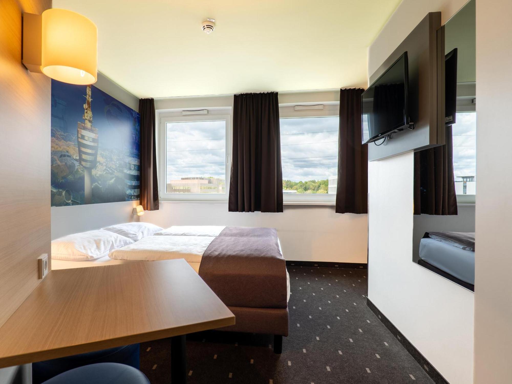 B&B Hotel Stuttgart-Airport/Messe Dış mekan fotoğraf