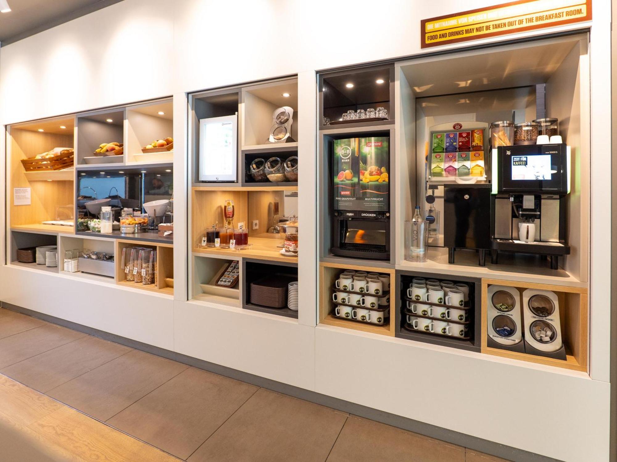 B&B Hotel Stuttgart-Airport/Messe Dış mekan fotoğraf